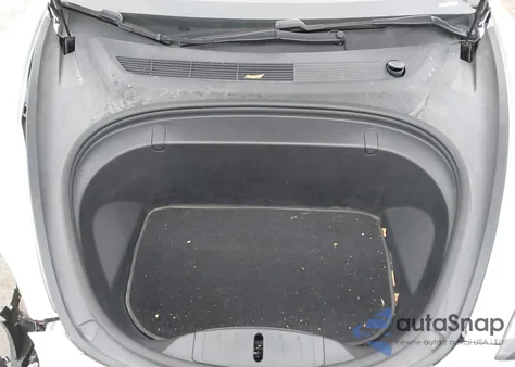 2018 Tesla Model 3 Long Range/Performance из США, поврежденный, VIN 5YJ3E1EBXJF081347